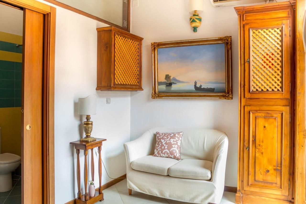 8 Small And Cozy Suite Τιμισοάρα Εξωτερικό φωτογραφία